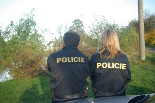 Policie duo