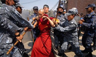 cina_tibet_f_0408_arresti