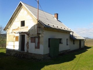 ke-zbourani-predn-sal