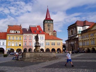 namesti